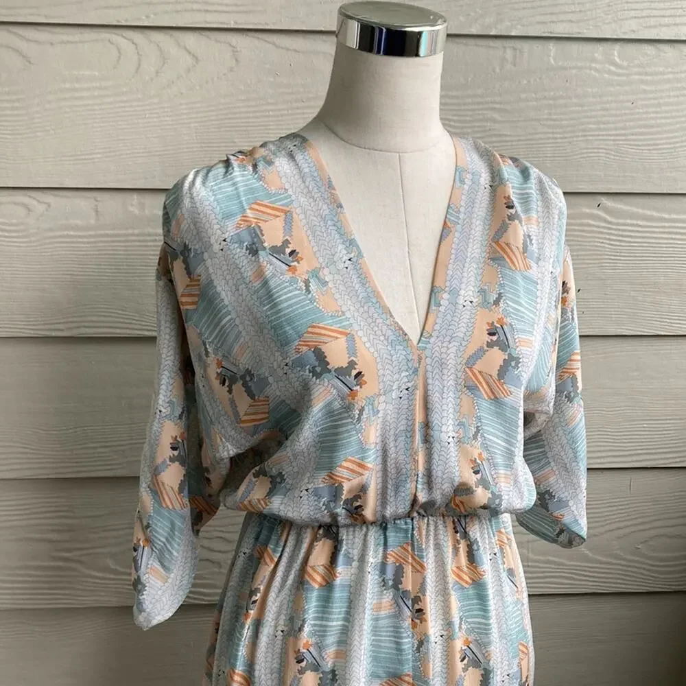 Tucker Silk Geometric Print V neck Dress - Picture 1 of 13